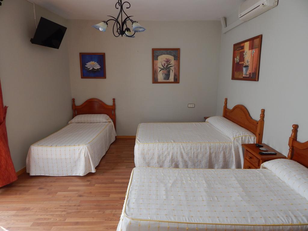 Hostal Cristina Чипиона Экстерьер фото