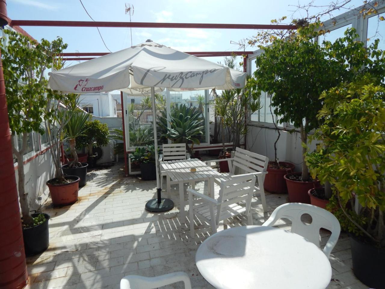 Hostal Cristina Чипиона Экстерьер фото