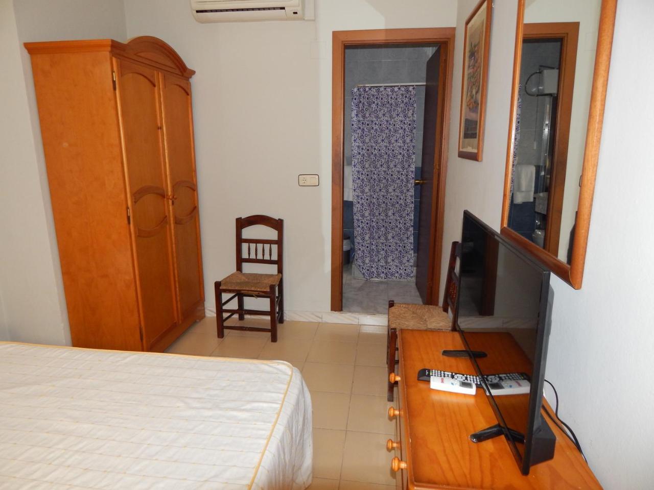 Hostal Cristina Чипиона Экстерьер фото