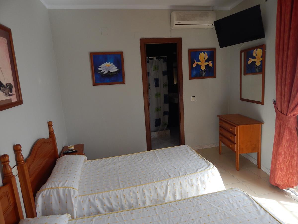 Hostal Cristina Чипиона Экстерьер фото